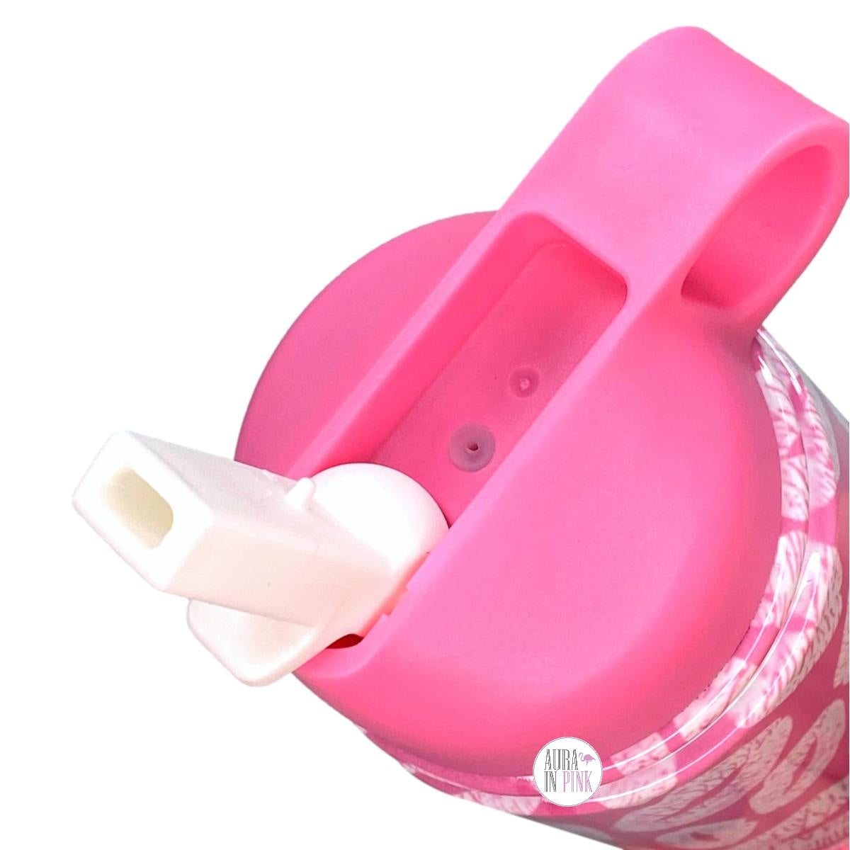 https://www.aurainpink.com/cdn/shop/files/WellnessLipstickPrintKissesBubblegumPinkStainlessSteelDouble-WalledFlip-TopBottlewSiliconeBoot4W_1024x1024@2x.jpg?v=1687563882